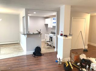 332 North St #1A, Boston, MA 02113