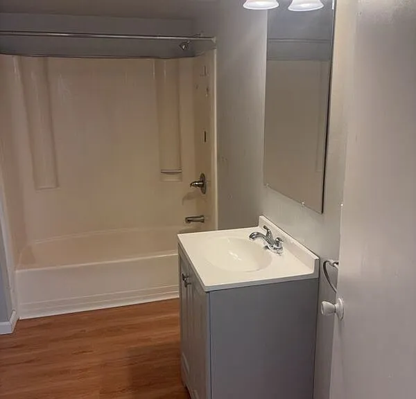 1820 Sanderson Ave #4 — Photo 13