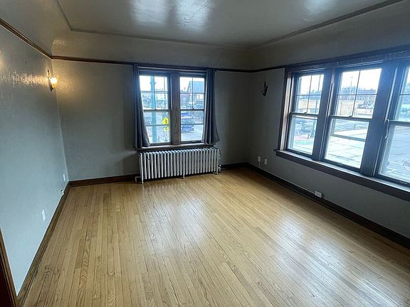 3rd image of 7500-7504 W Greenfield Ave S #75-1375