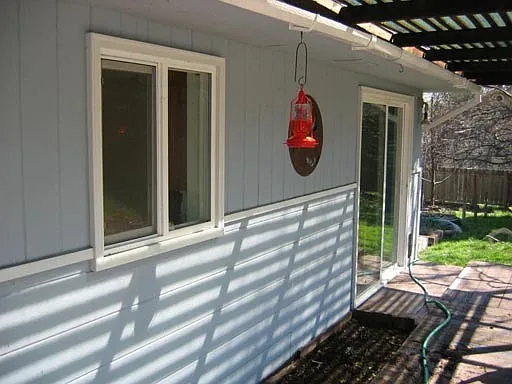 874 Glendale Ave — Photo 2