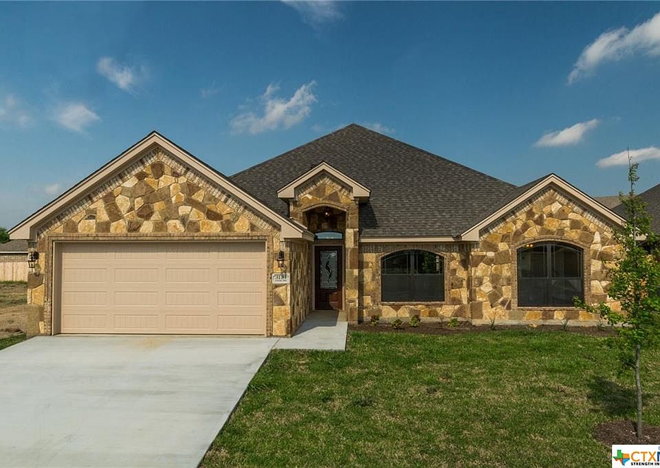 1st image of 3110 Crystal Ann Dr