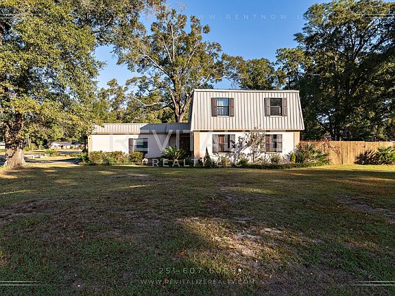 2nd image of 551 Malaga Dr