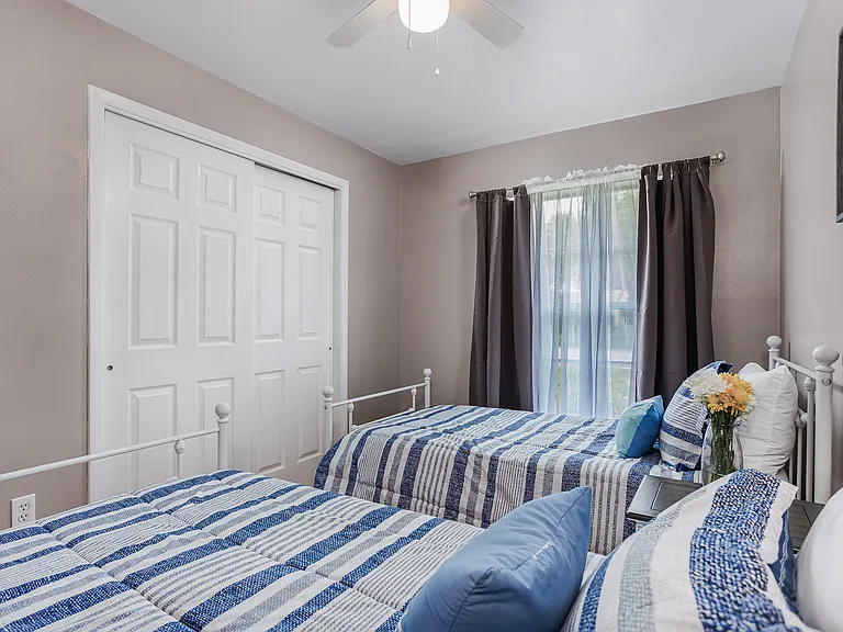 5876 Countrywood Dr — Photo 25