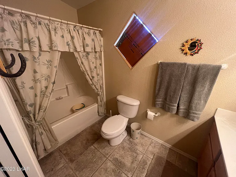 1311 Aviation Dr — Photo 29