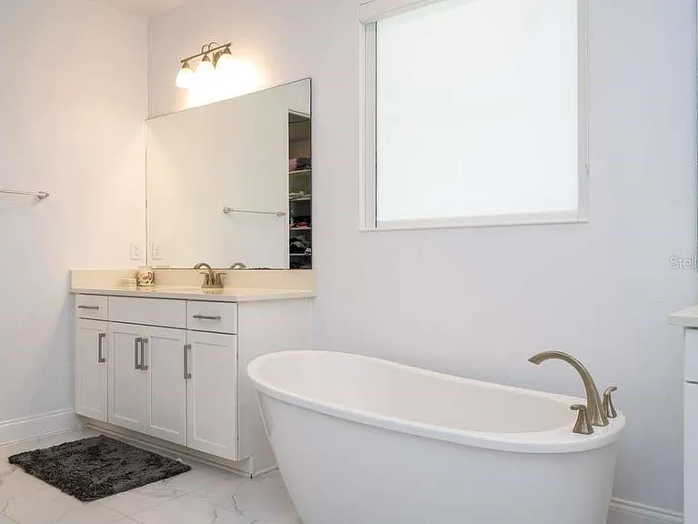 16870 Sanctuary Dr — Photo 63
