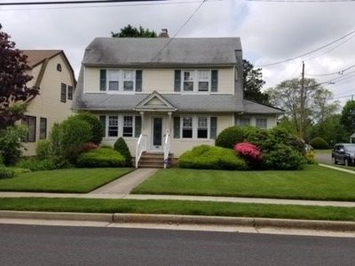 102 Parsons Dr, Hempstead, NY, 11550