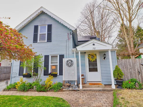 70 Cottage Street, New Hartford, CT 06057