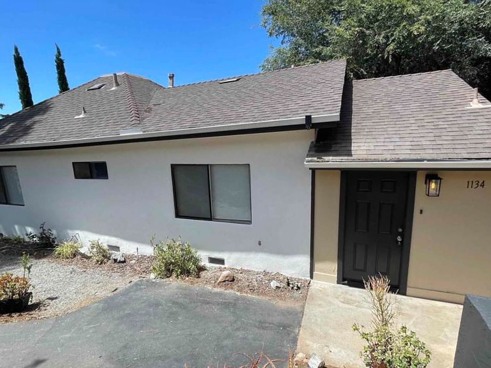 1st image of 1134 E 5th Ave