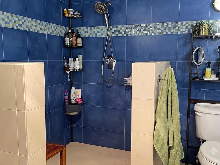 Large bathroom with ceramic tile -- large shower stall!