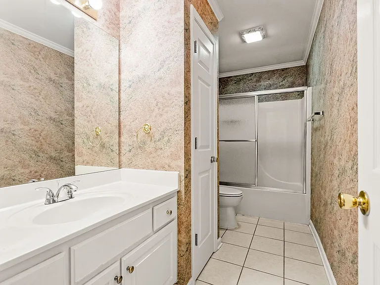 12711 Misty Creek Dr — Photo 28