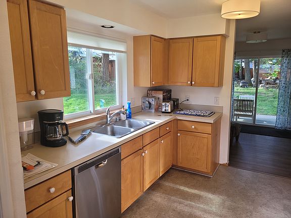 4th image of 1330 Heritage Hills Ct