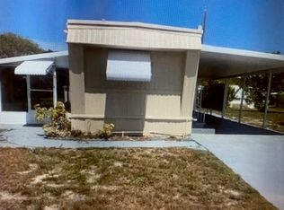 7849 SE Eagle Ave, Hobe Sound, FL 33455