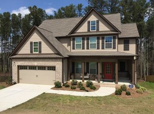 420 Copper Ridge Dr, Loganville, GA 30052
