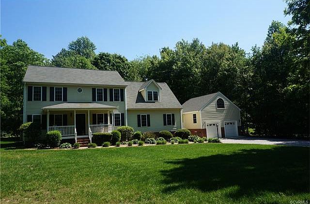 1st image of 17605 Thornwood Ln