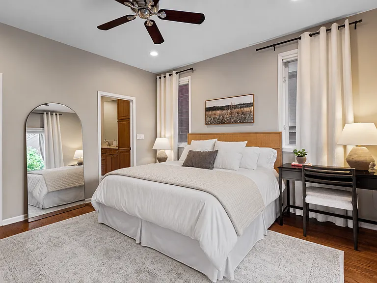 Primary suite