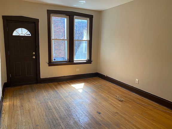 3rd image of 4138 S Archer Ave #210