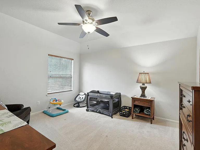 1802 Misty Ridge Dr — Photo 31