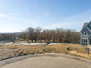 4014 Haven Woods Ct, Eagan, MN 55123