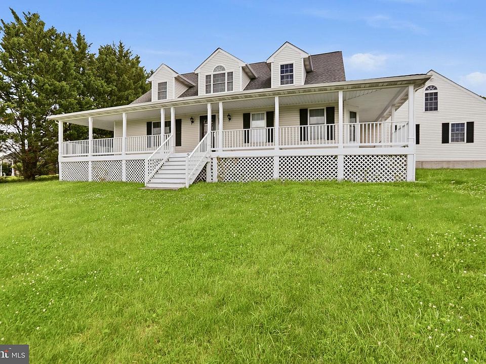 1st image of 33 Eldridge Ln