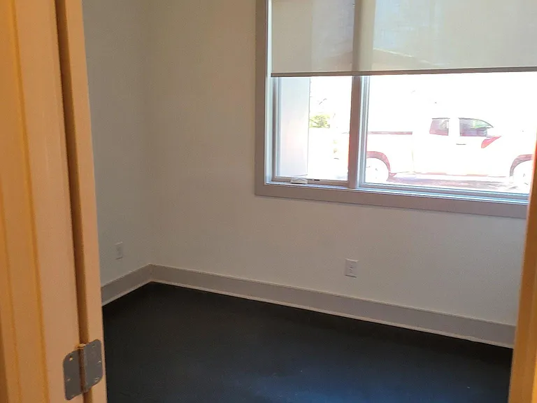 1117 Summit Ave — Photo 12