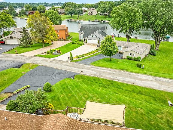 5th image of 63 Delburne Dr