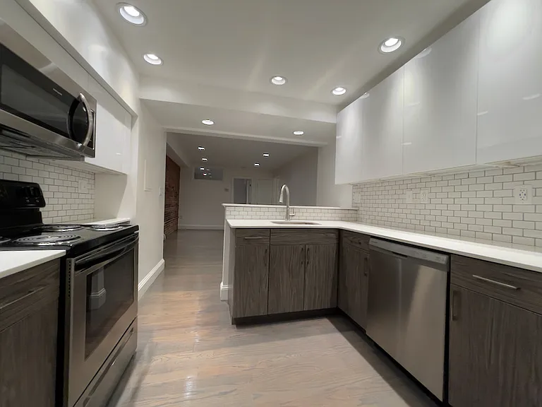 127 Saint Botolph St #9 — Photo 3