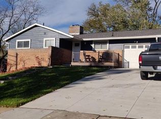 788 Binghamton Dr, Auburn Hills, MI 48326