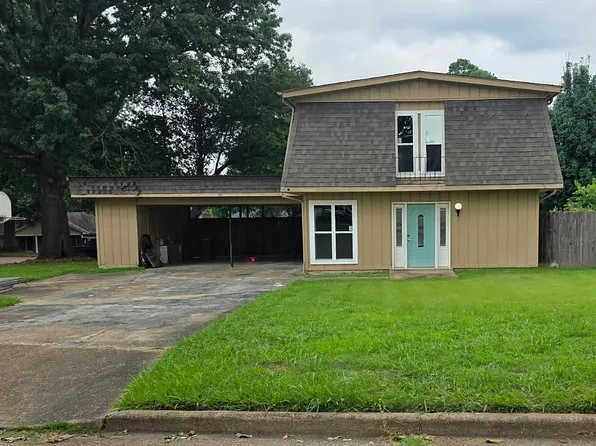 8340 Farmington Dr E, Southaven, MS 38671