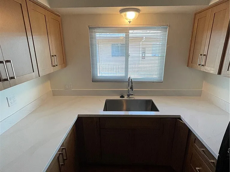 5716 Sultana Ave #6 — Photo 7
