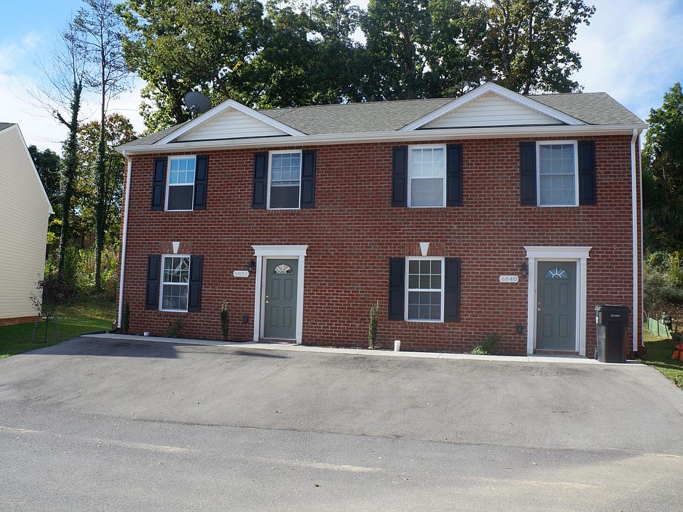 1st image of 6860 Woodcreeper Dr