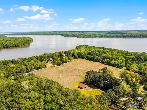 301 Killebrew Rd, Springville, TN 38256