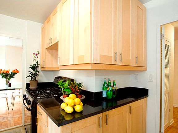5th image of 77 W 55th St APT 9B