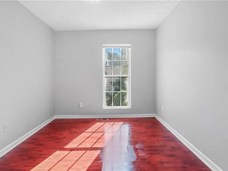 3882 Waldrop Ln — Photo 5