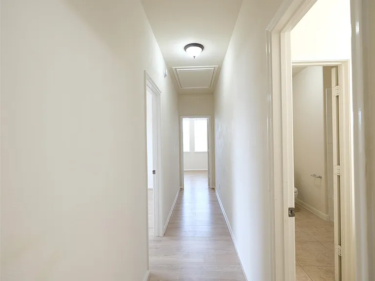 12802 Flat Creek Dr — Photo 28