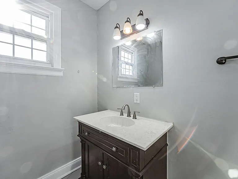 2822 Q St — Photo 40