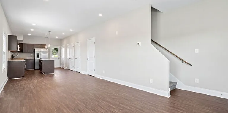 841 Professional Park Dr — Photo 4