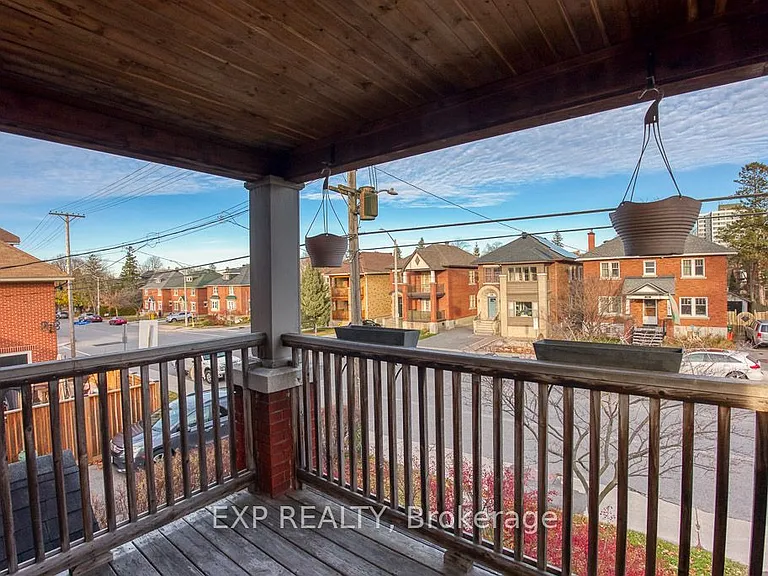448 Holland Ave — Photo 12