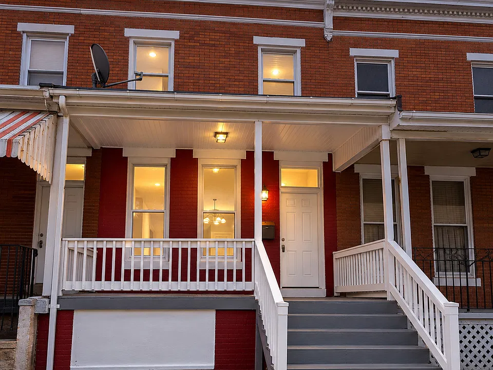 2043 Kennedy Ave