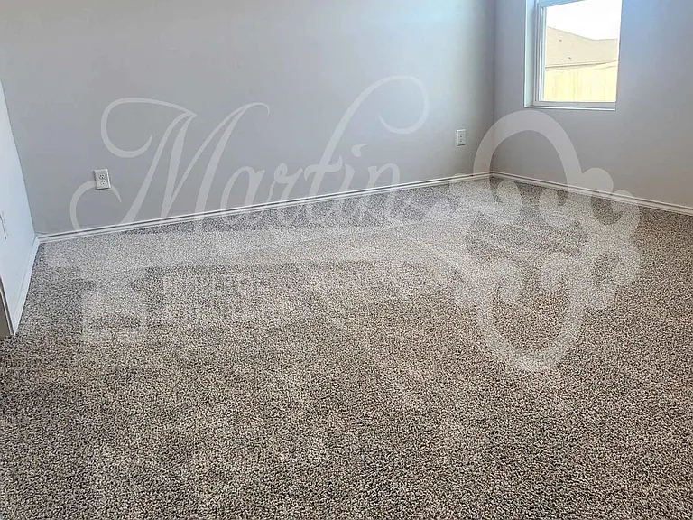 1410 Ellie Ct — Photo 8