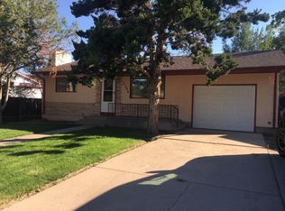 3306 Hollybrook Ln, Pueblo, CO 81005