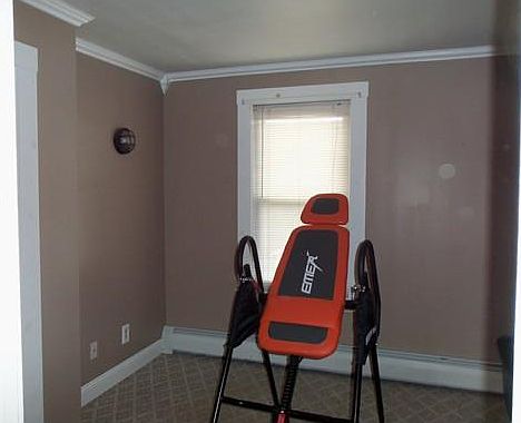 5th image of 54 Pleasant St