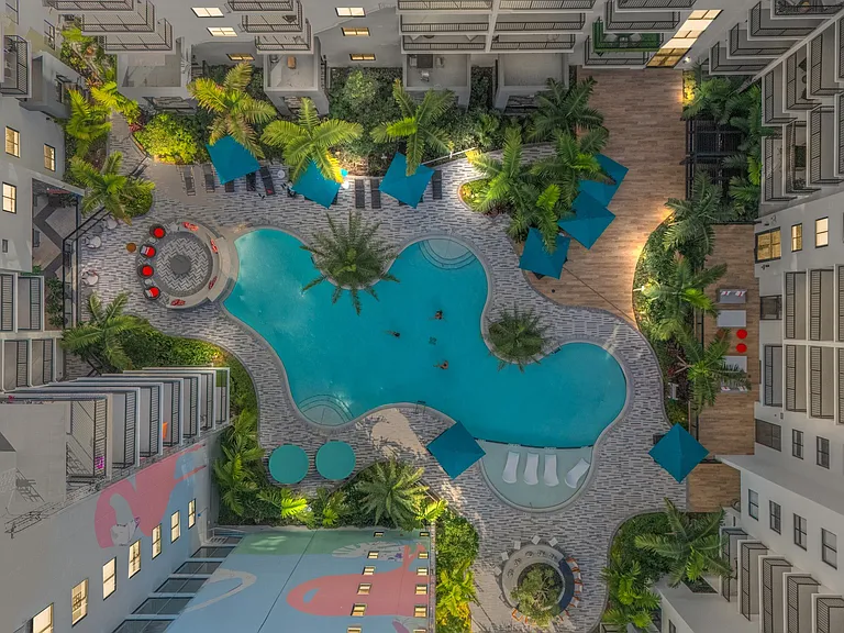 Leksa at Cityplace — Photo 140