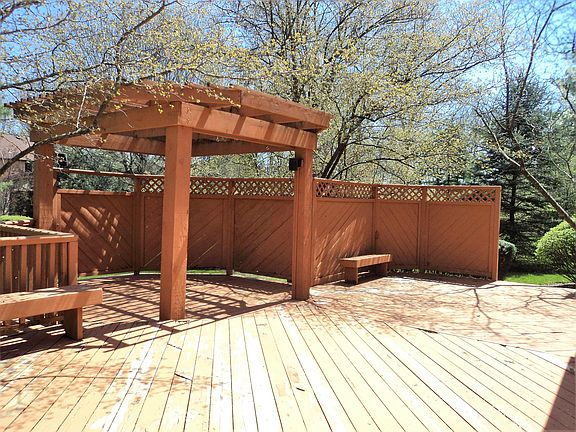 4th image of 13060 Heatherstone Cir