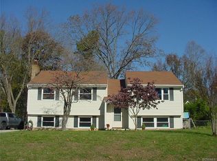 9012 Resaca Rd, North Chesterfield, VA 23236