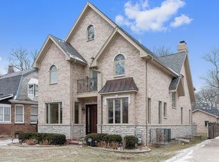 359 Washington Ave #3, Glencoe, IL