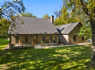 563 N 3859th Rd, Mendota, IL 61342