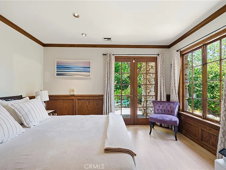 18000 Karen Dr — Photo 41