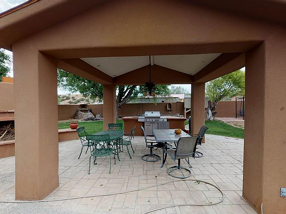 3rd image of 30 Tierra Hermosa Ct