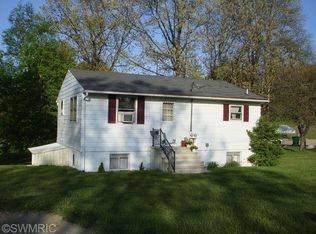 26020 Randall Rd, Dowagiac, MI 49047