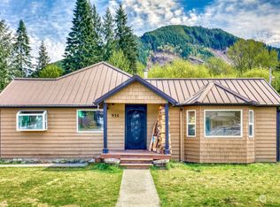 930 Montague Ave, Darrington, WA 98241